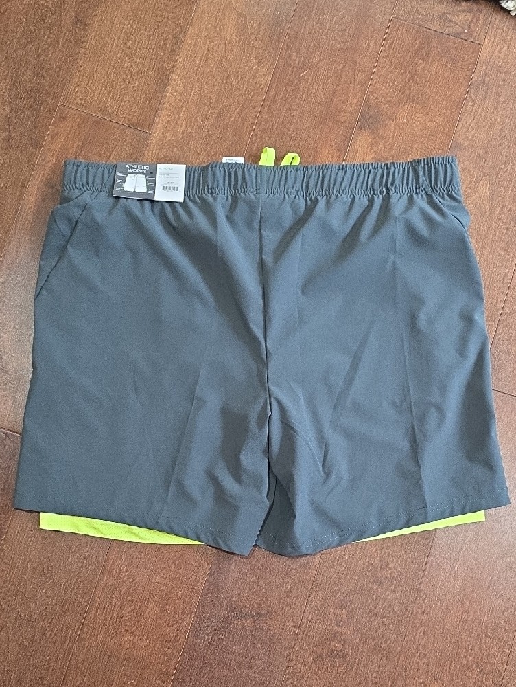 Athletic Works Men's Gray Training Shorts With Lime Inner Liner — image 4 of 8